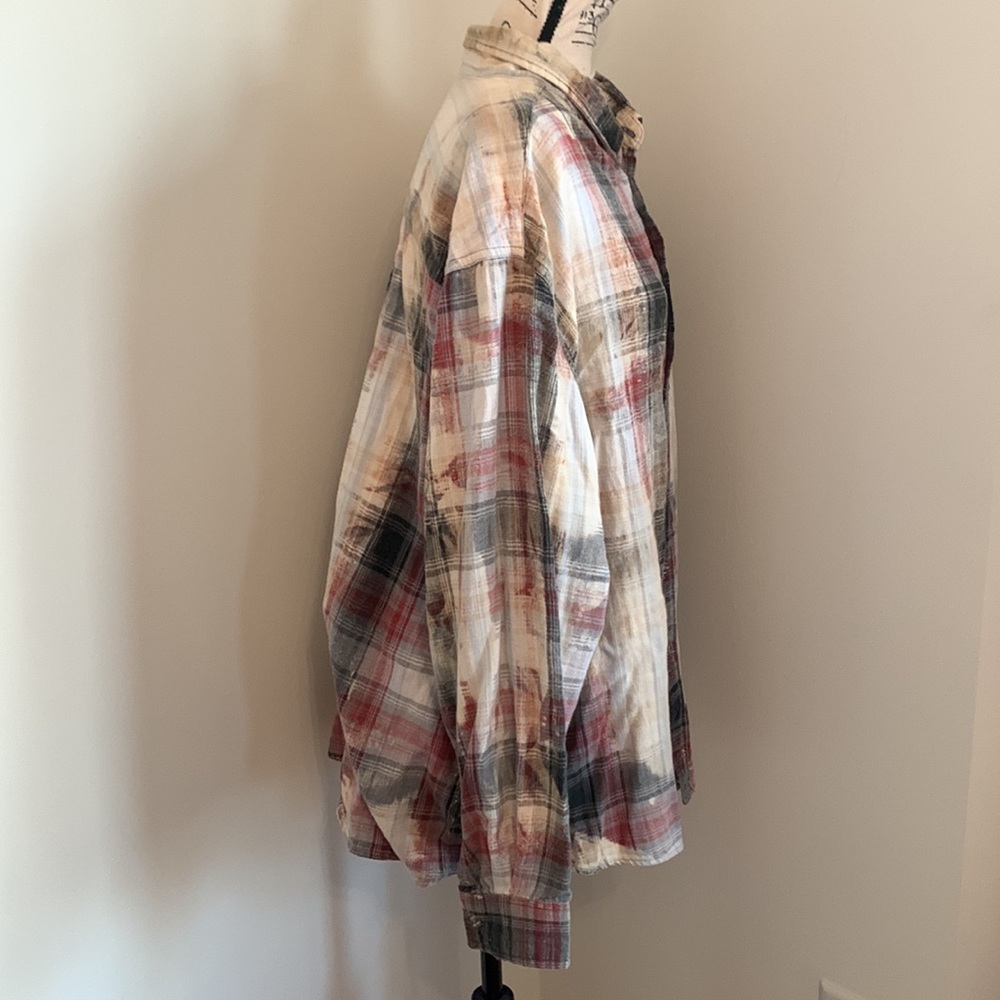 Franklin Flannels Vintage Bleach Splattered Button Down 
(Gray & Burgundy) - Picture 5 of 11